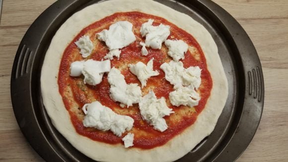 Pizza Margherita Recipe 4