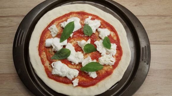 Pizza Margherita Recipe 5