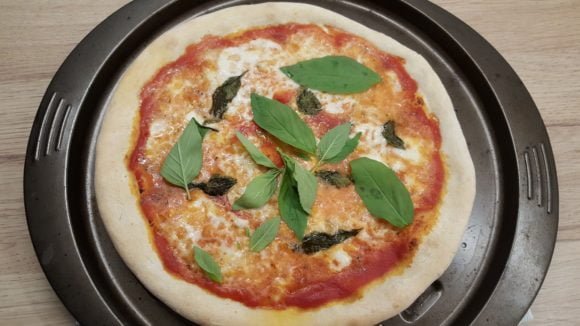 Pizza Margherita Recipe 7