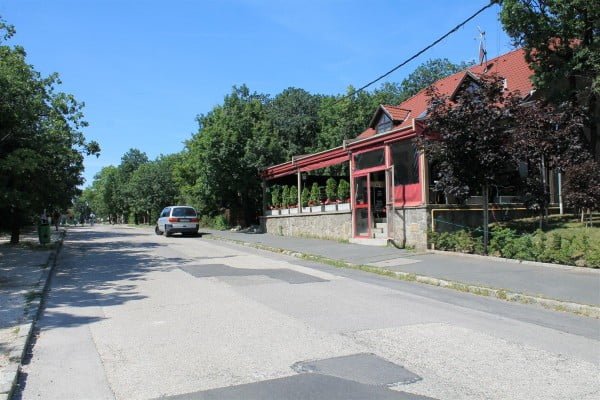 Széchenyi-hegy Kőbüfé Pub