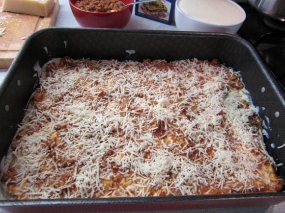Authentic lasagna bolognese recipe 5